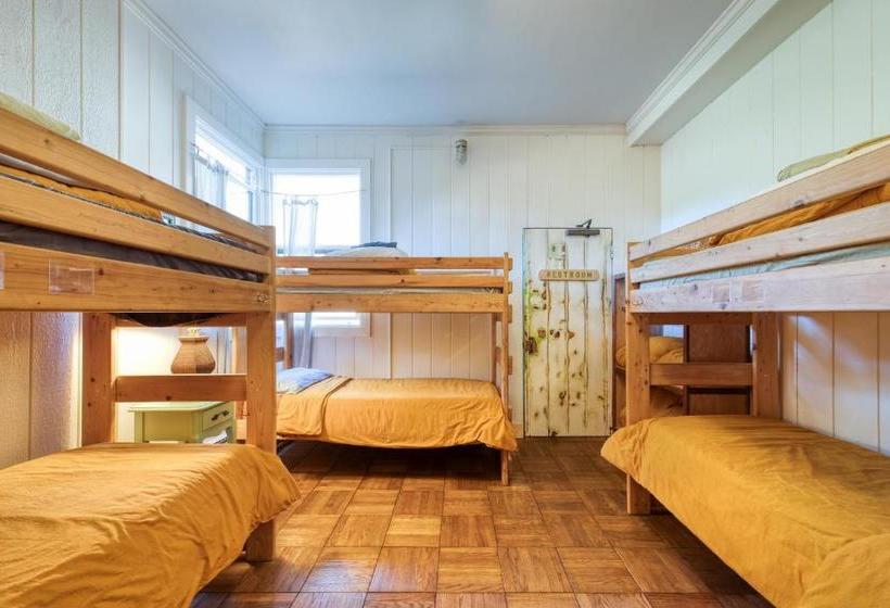 Hi Point Reyes Hostel