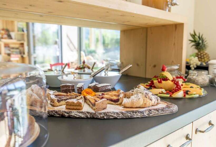 בית מלון כפרי Agritur La Dolce Mela   Adults Only