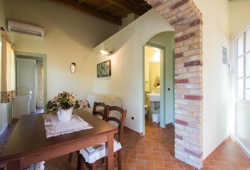 فندق Agriturismo Ada Musso Ss
