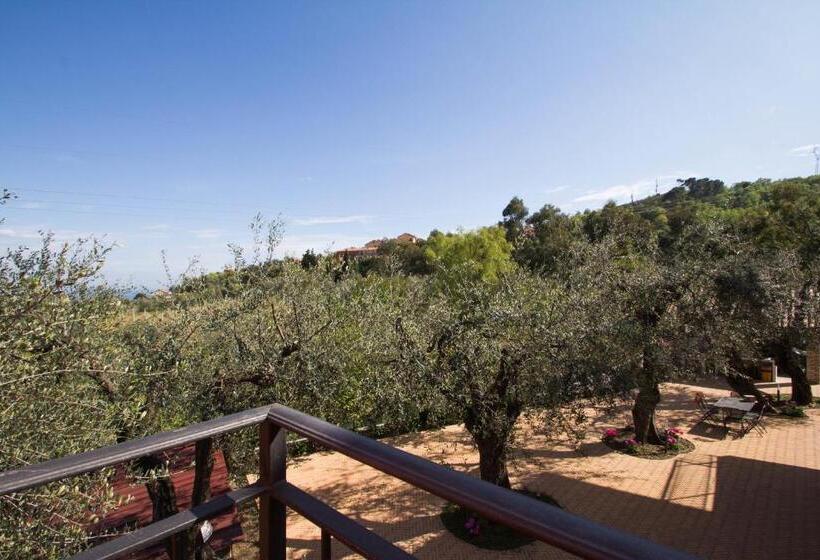 فندق Agriturismo Ada Musso Ss