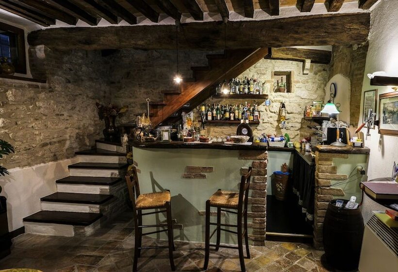 בית מלון כפרי Agriturismo Casale Dei Frontini