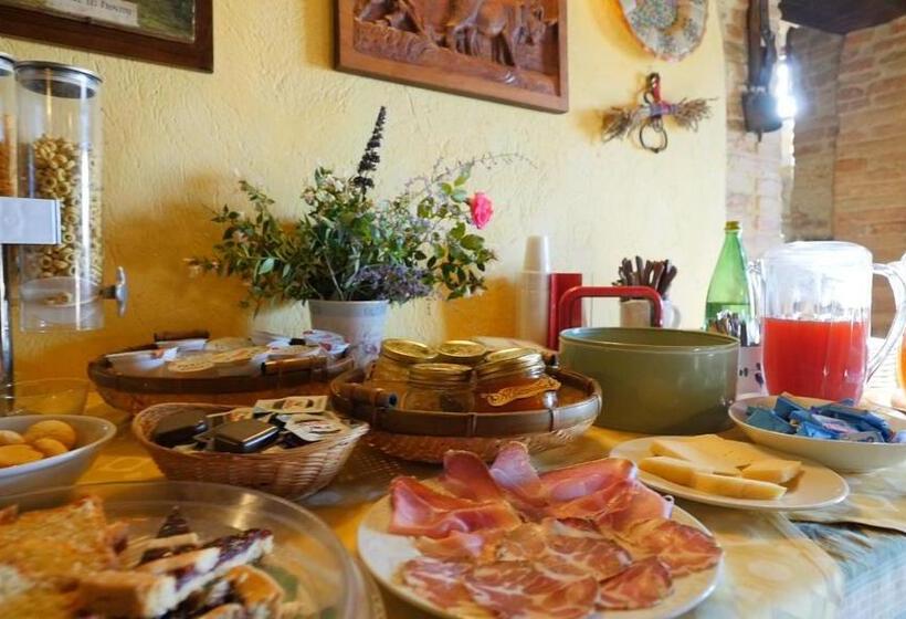 בית מלון כפרי Agriturismo Casale Dei Frontini