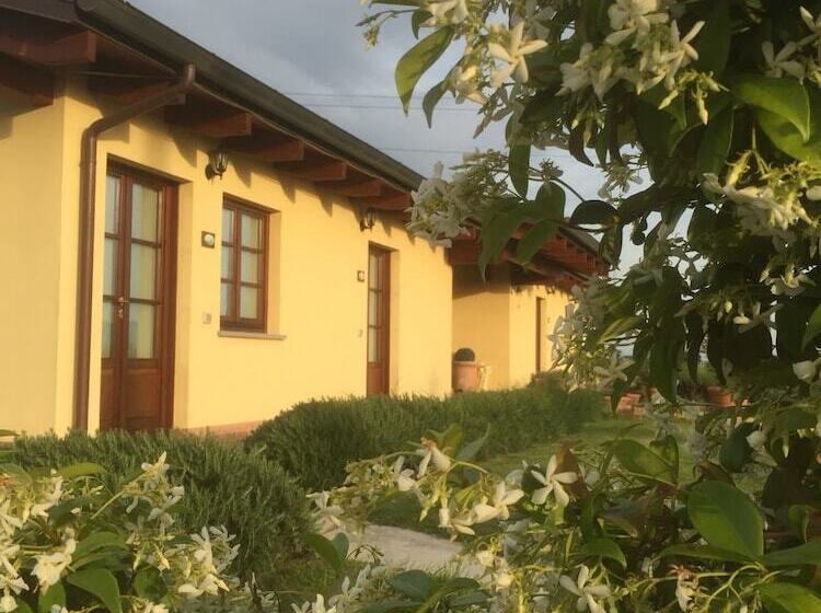 בית מלון כפרי Agriturismo Le Rondinelle