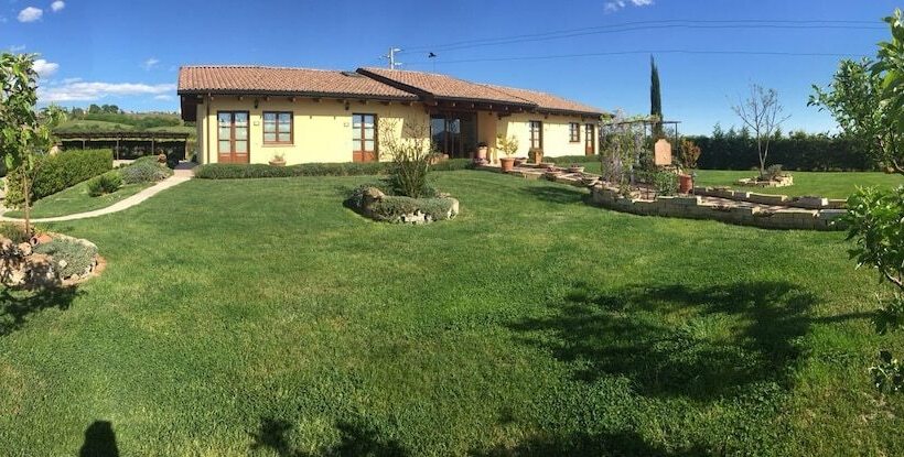 בית מלון כפרי Agriturismo Le Rondinelle
