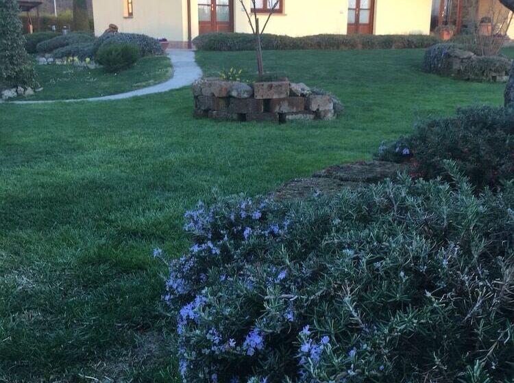 בית מלון כפרי Agriturismo Le Rondinelle