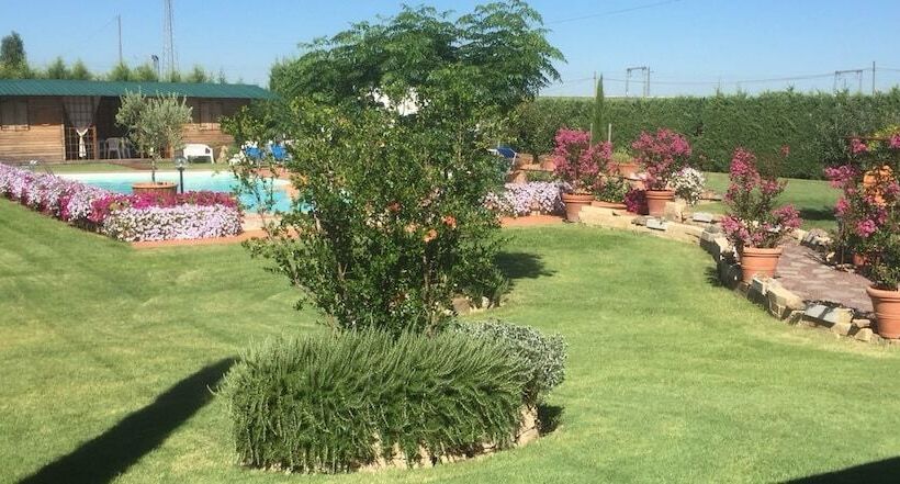 בית מלון כפרי Agriturismo Le Rondinelle