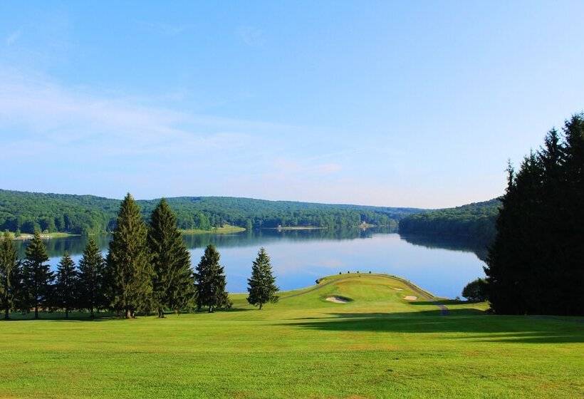 فندق Alpine Lake Resort