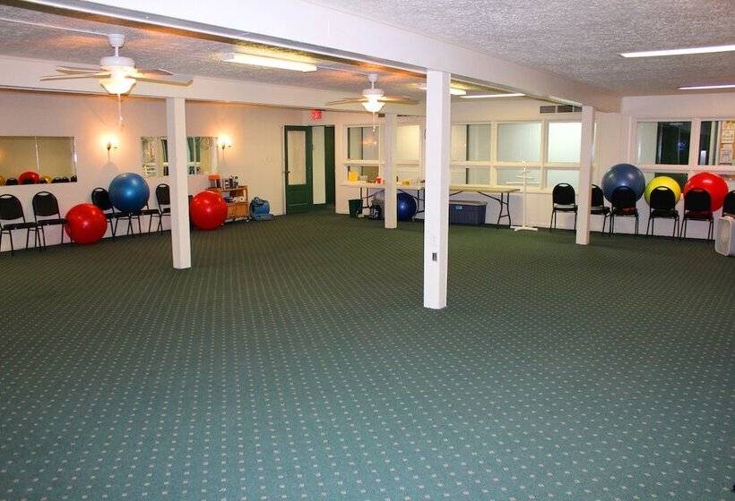 فندق Alpine Lake Resort