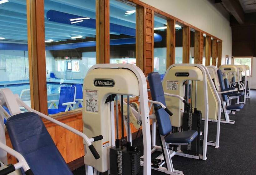 فندق Alpine Lake Resort