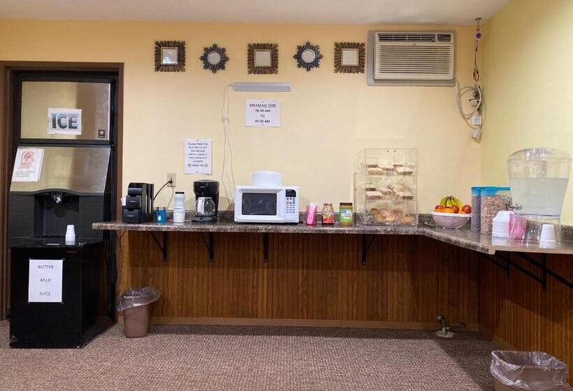 فندق Amerivu Inn