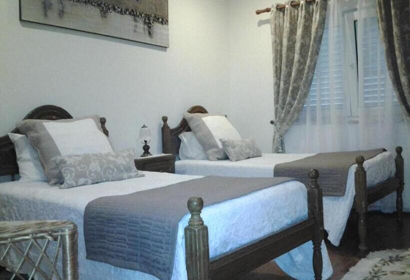 בית מלון כפרי Azibo E Restaurante