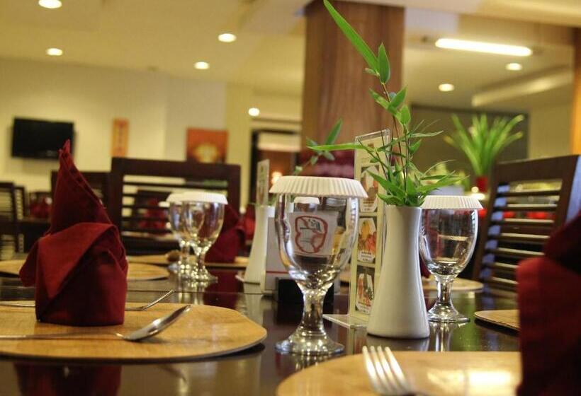 Отель Ebony Batulicin