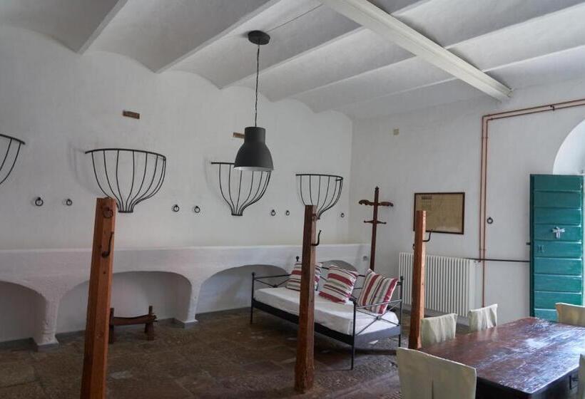 فندق Fattoria Di Collemezzano