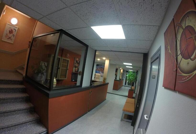 酒店 Hôtel Les Rives D'allier