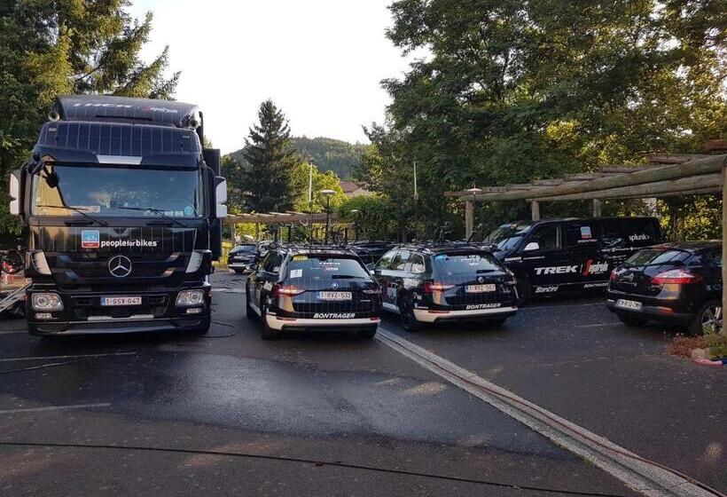 酒店 Hôtel Les Rives D'allier