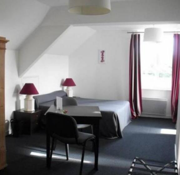 בית מלון כפרי La Roche Du Marais