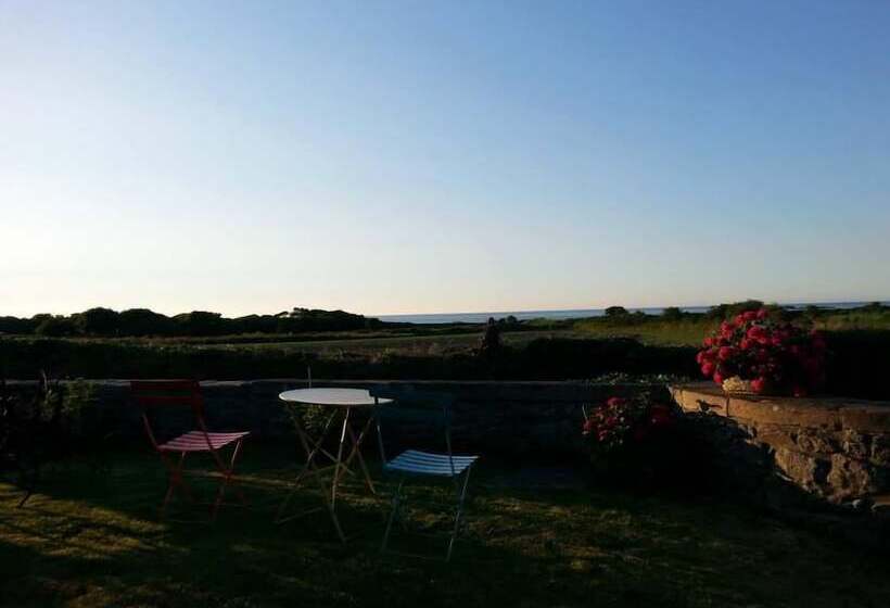 בית מלון כפרי La Roche Du Marais