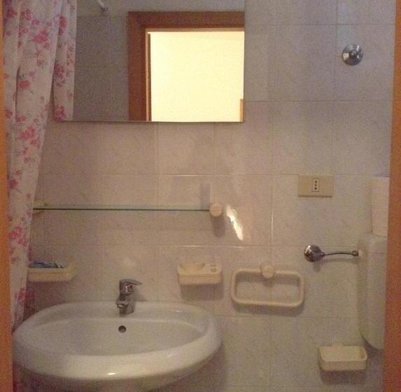 בית מלון כפרי La Rosa