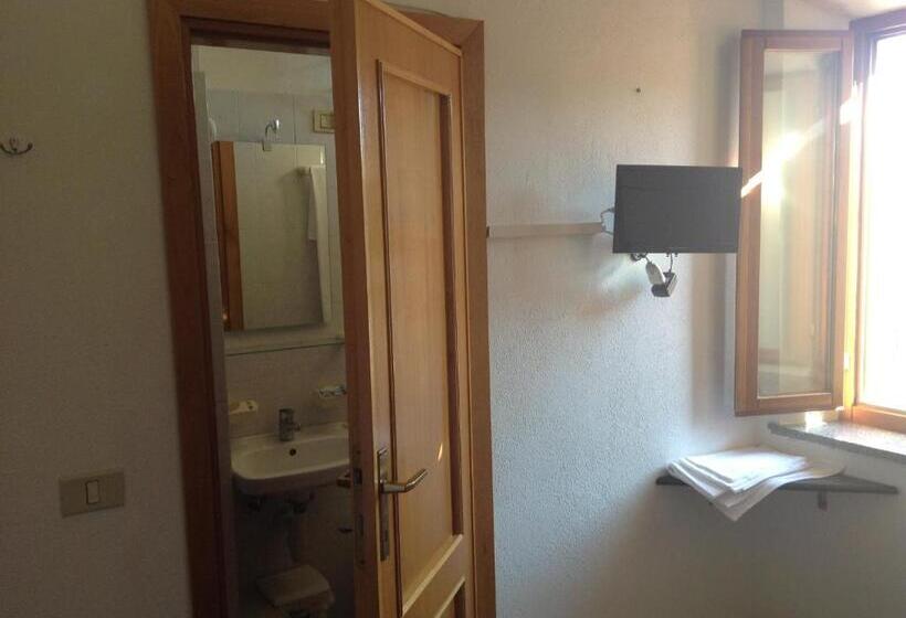 בית מלון כפרי La Rosa