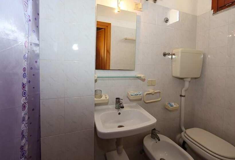 בית מלון כפרי La Rosa