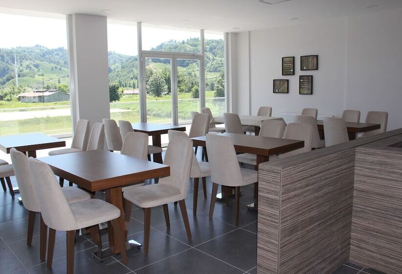 בית מלון כפרי Mori Sport