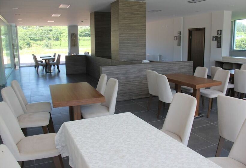 בית מלון כפרי Mori Sport