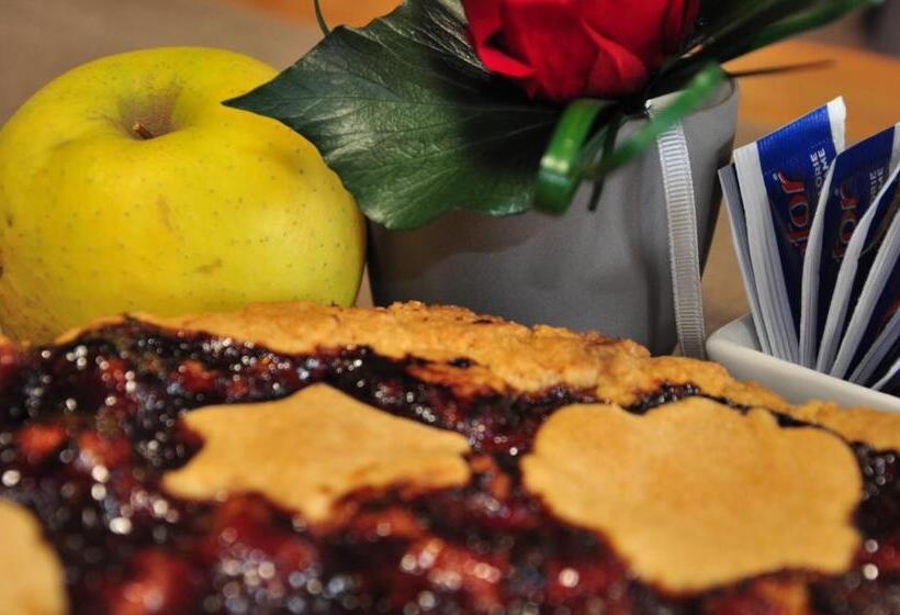 فندق Nonsolomele