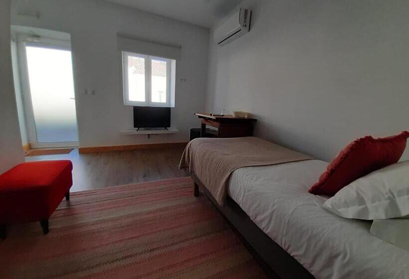 Отель Sesmarias Turismo Rural & Spa