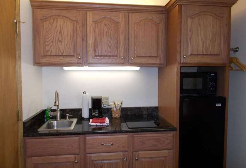 호텔 Shepherd Mountain Inn & Suites