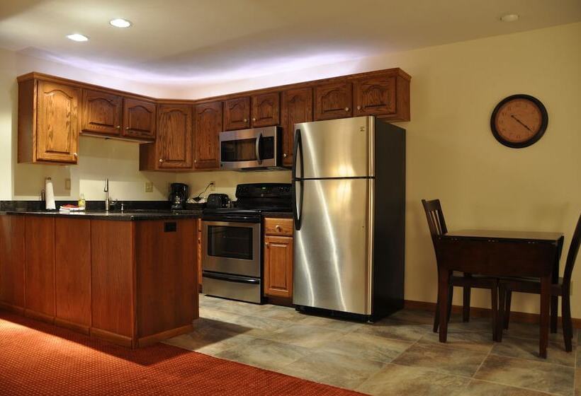 호텔 Shepherd Mountain Inn & Suites