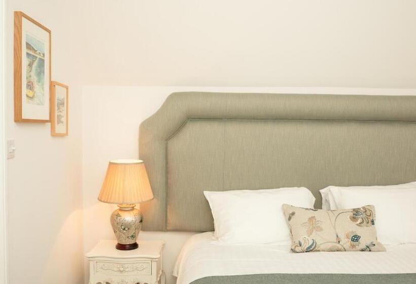 Отель Springkell