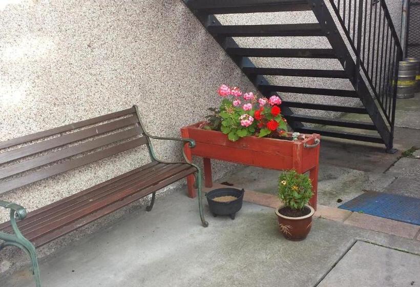 ホテル The Station