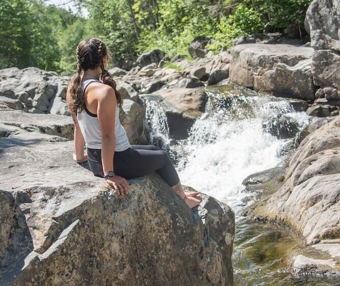 فندق Sugarloaf Inn