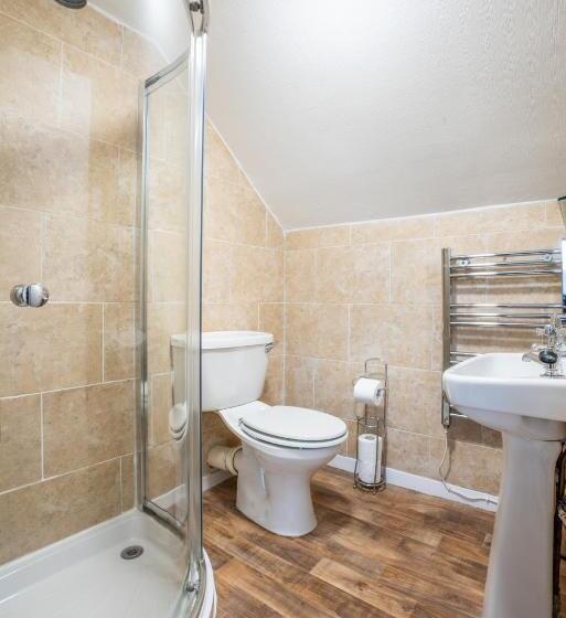 Отель The Bellachroy