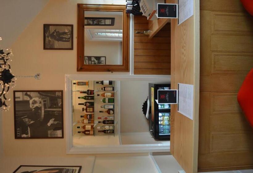 호텔 The Grange Boutique Guest House