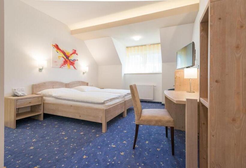 בית מלון כפרי Vösenhuber