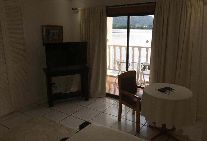 Отель Y Restaurante Costa Del Sol