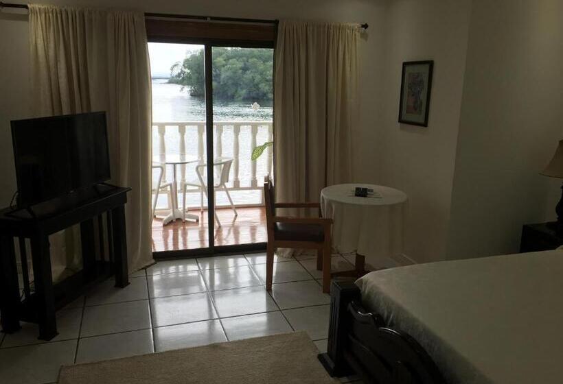 Отель Y Restaurante Costa Del Sol