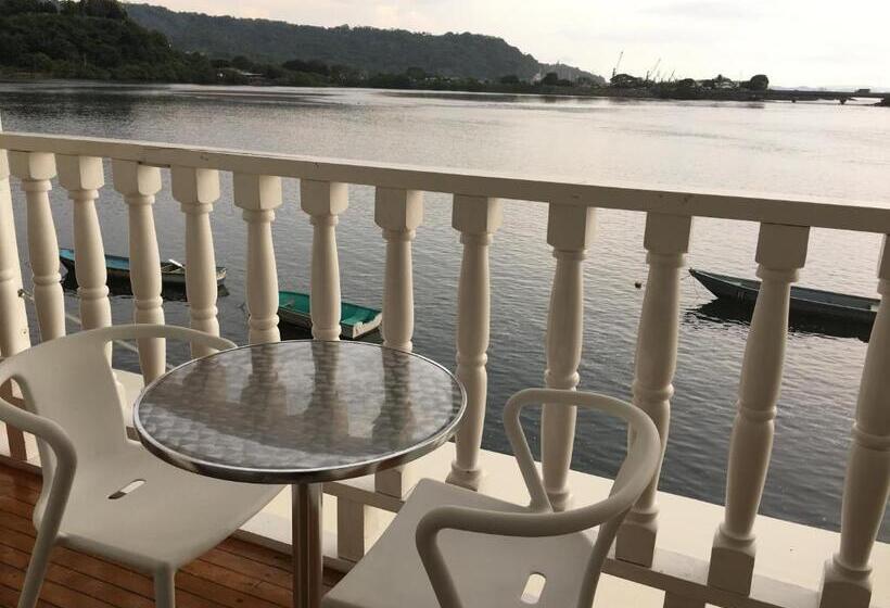 Отель Y Restaurante Costa Del Sol