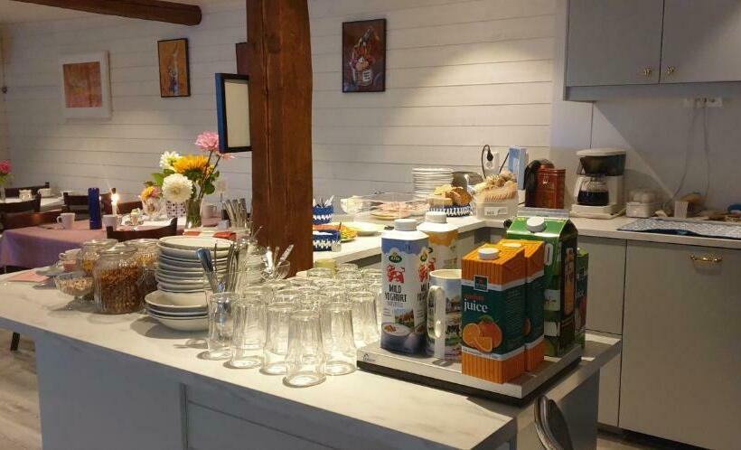 Joastorps Bed & Breakfast