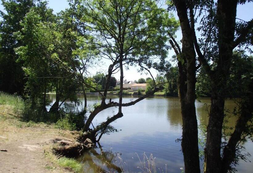 Les Belles époques B&b   Piscine   Terrasses   Brumisateurs   Proche Puy Du Fou