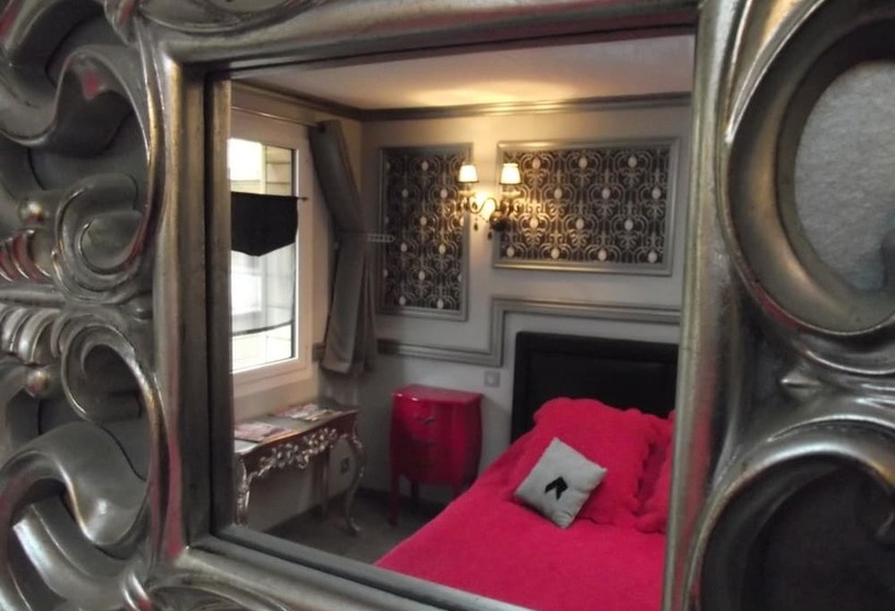 Les Belles époques B&b   Piscine   Terrasses   Brumisateurs   Proche Puy Du Fou