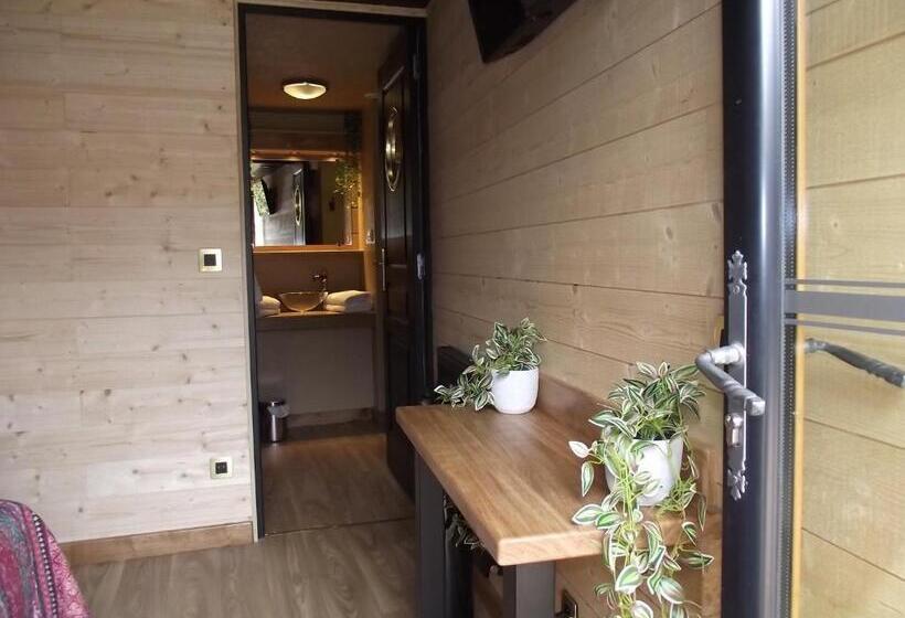 Les Belles époques B&b   Piscine   Terrasses   Brumisateurs   Proche Puy Du Fou