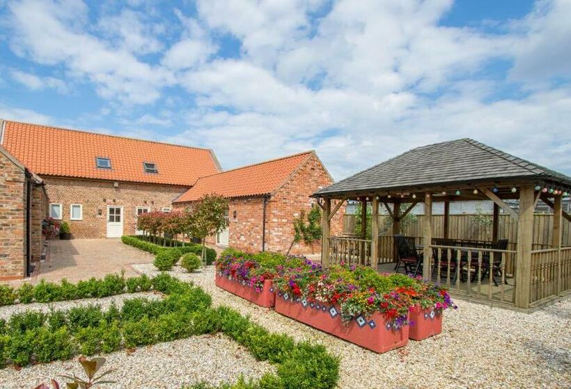 Bed and Breakfast Meals Farm   Courtyard Room