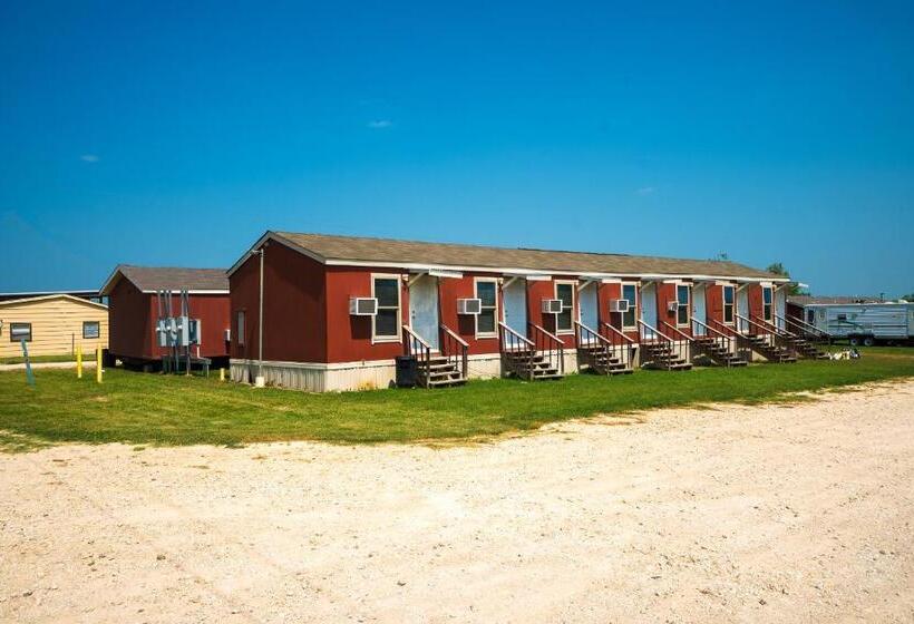 汽车旅馆 Grand Eagle Ford Lodge & Rv Park