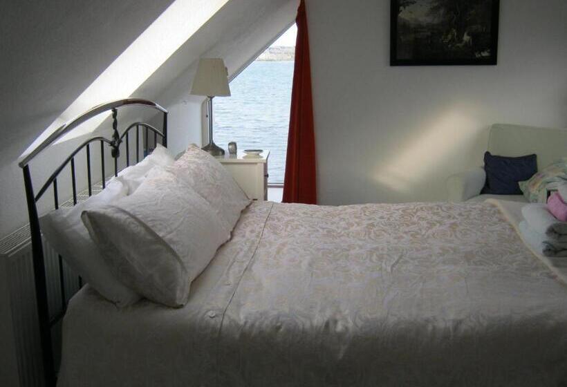 No 1 Broughton Bed & Breakfast