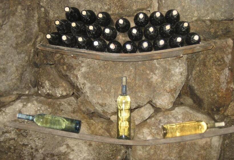 بنسيون Casa Do Escoivo