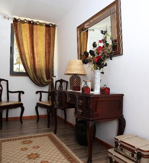 بنسيون Casa Do Escoivo