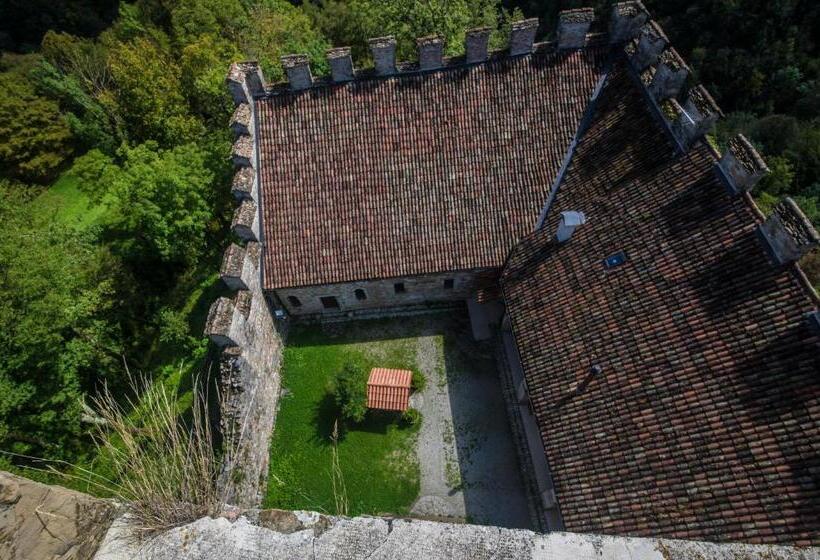 بنسيون Castello Di Zumelle