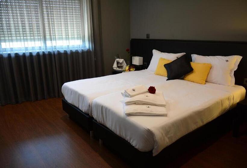 بنسيون Figurino Do Douro